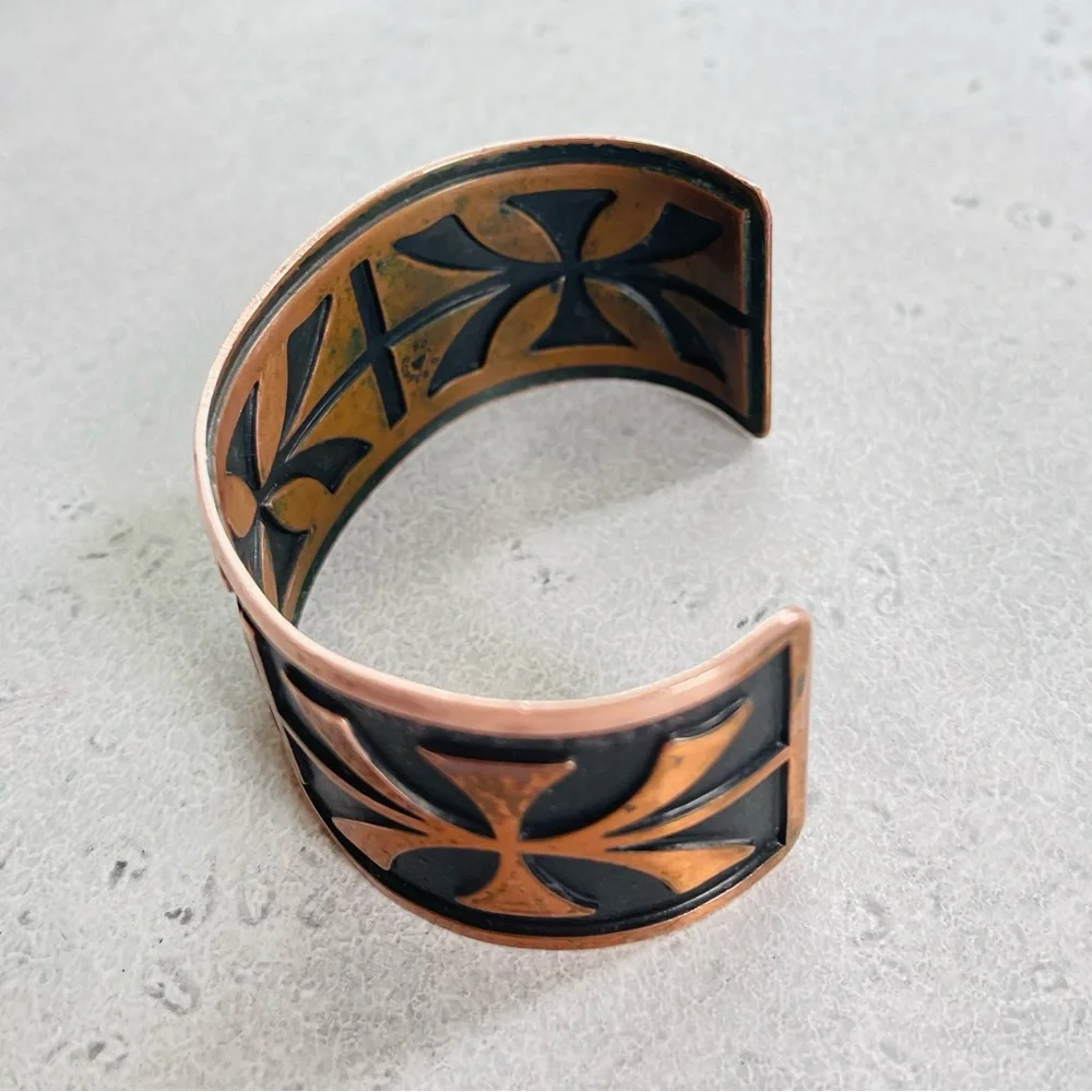 Bell Trading Post Copper Native American Tribal Cuff Bracelet - Picture 3 of 10